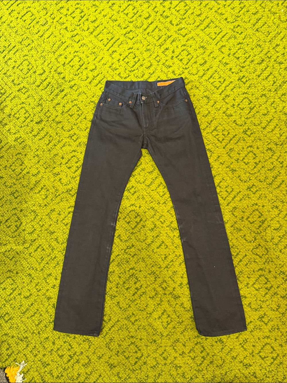 Classic Women's Straight-Leg Jeans in Black - Picture 1 of 6